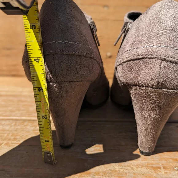 XAPPEAL Zip Ankle Boot Women’s Western Grey - Suede - Picture 6 of 6